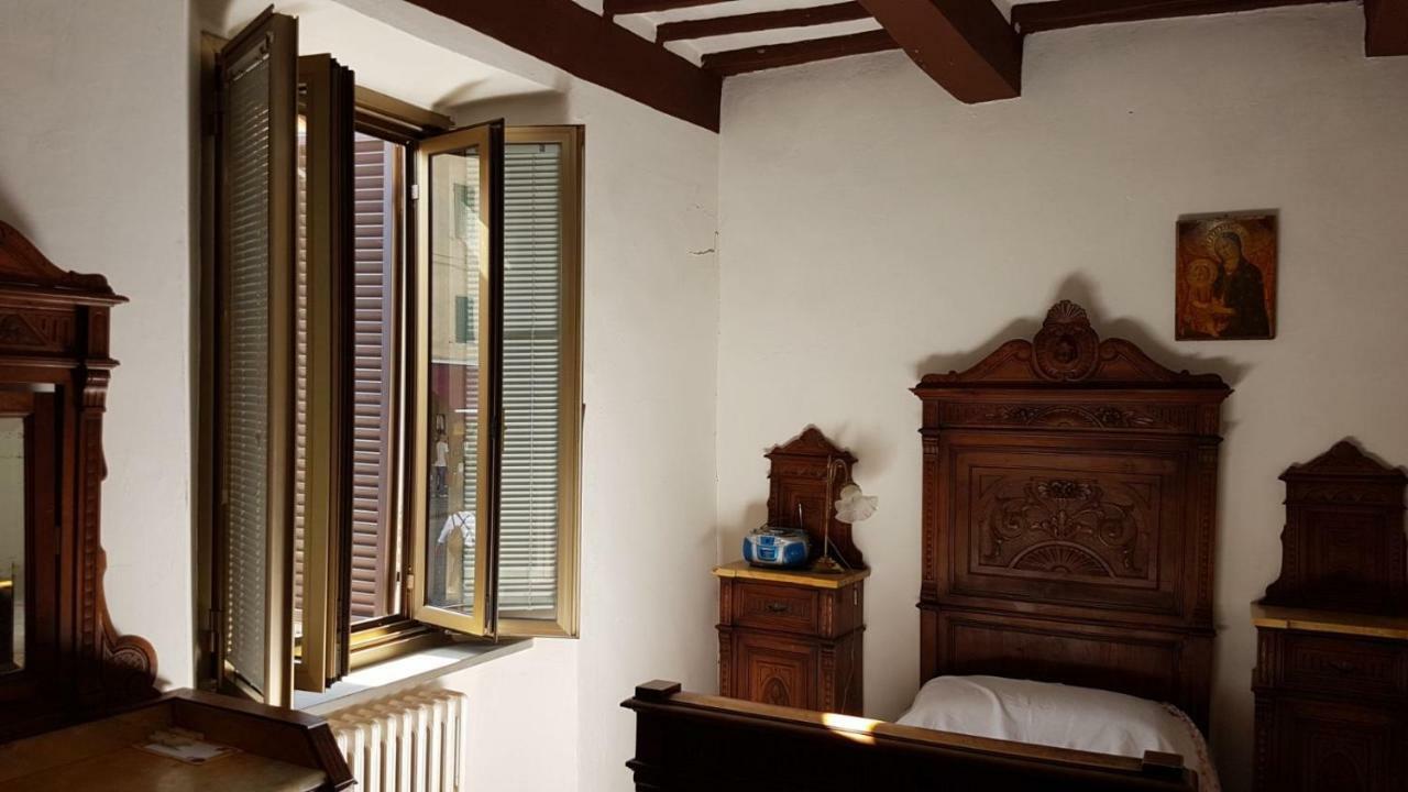 דירות מונטלצ'ינו Casa Caprioli מראה חיצוני תמונה